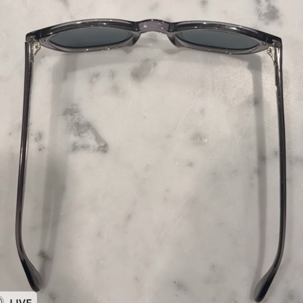 Oliver Peoples Sheldrake Sunglasses w/ Case - Picture 4 of 5